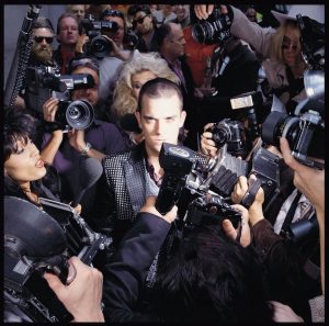 álbum 'Life Thru a Lens' 